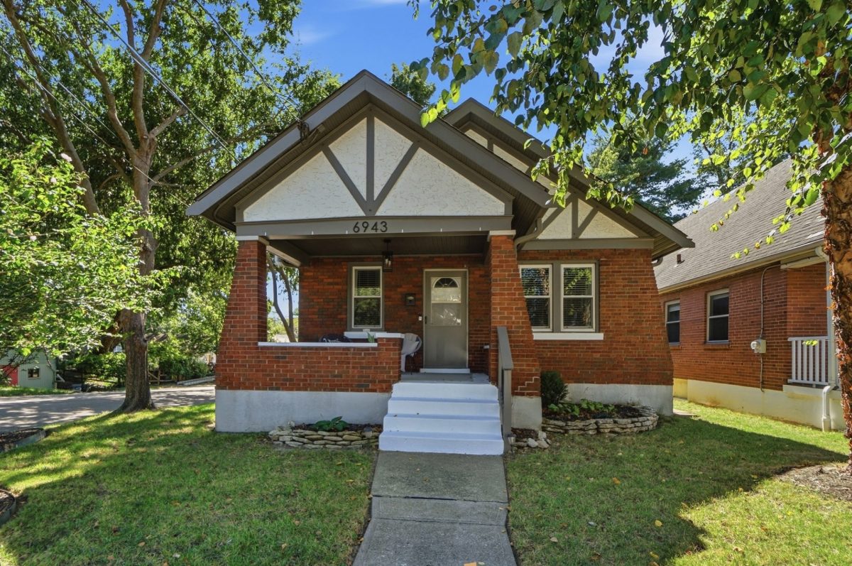 6943 Palmetto Street